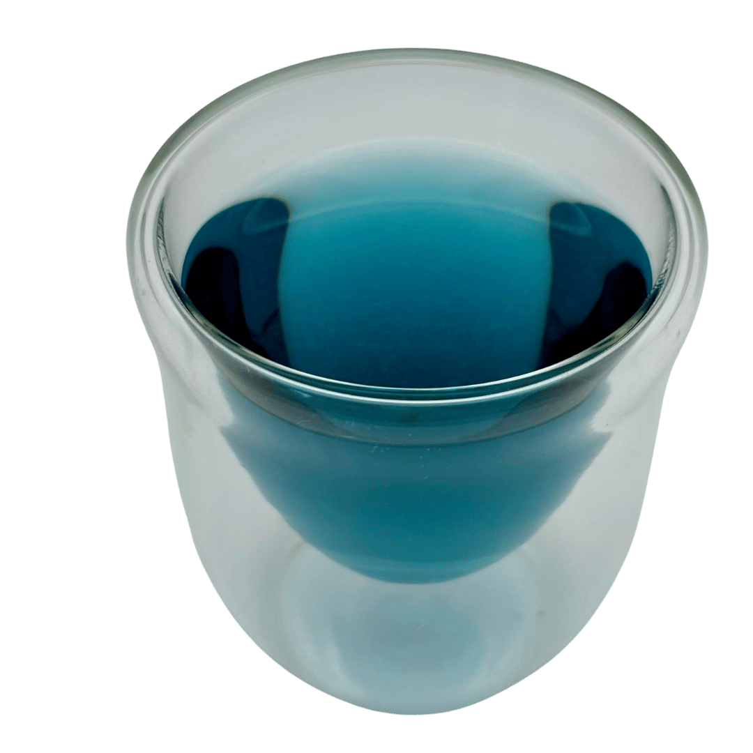 Blauer Tee aus Butterfly Pea Blüten